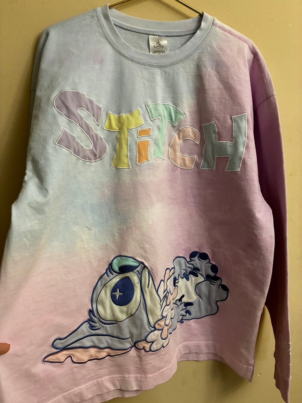 Disney Stitch Tie Dye Spirit Jersey Shirt NWT Medium Pastel 626 Lilo & Stitch